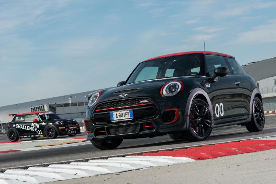  Mini Cooper S JCW Challenge 2016 года  (фото 43 из 60)
